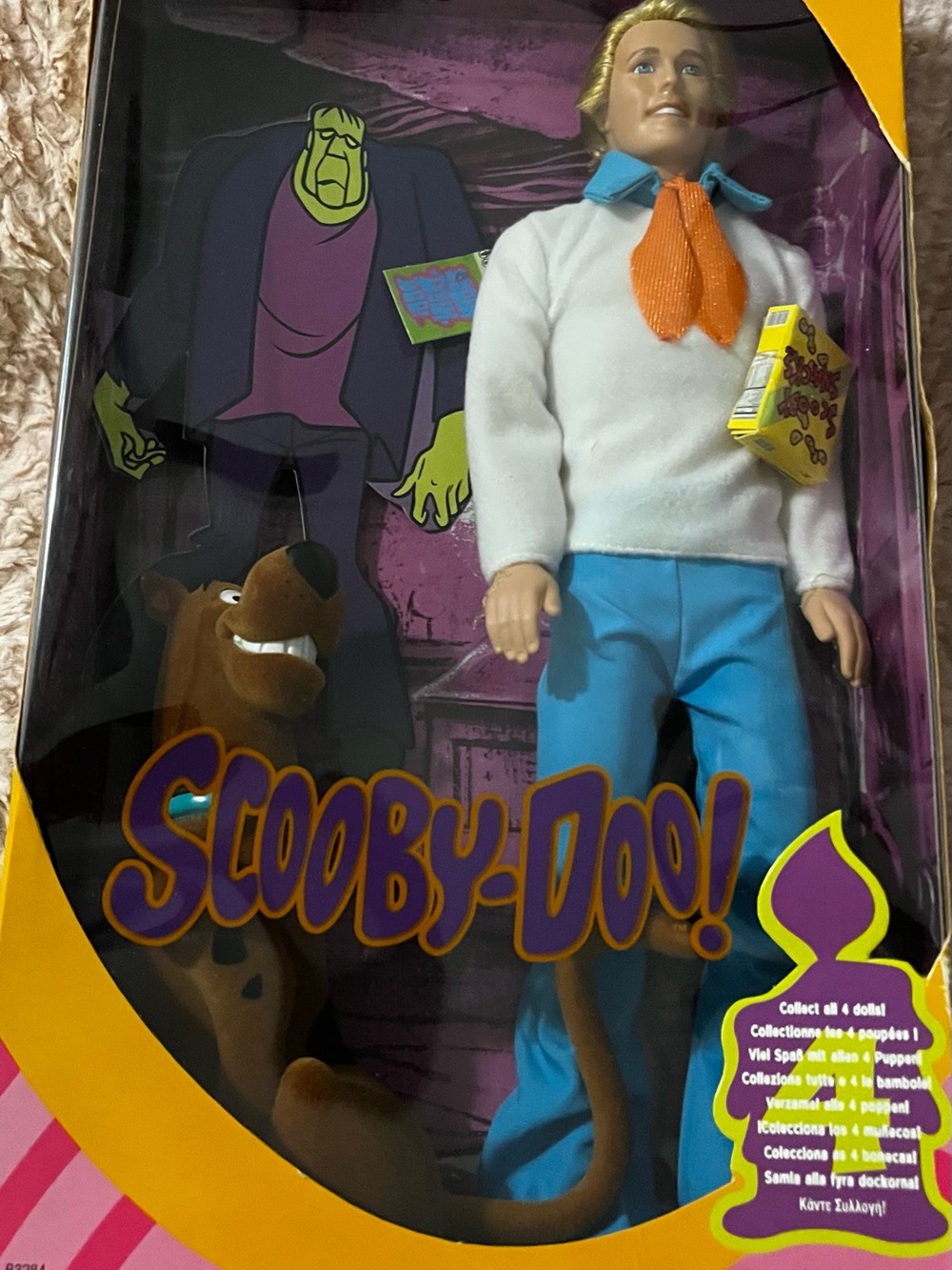 Ken as  Fred Doll with Scooby-doo White, Blue, Orange. 2002 Mattel 
# B3284
